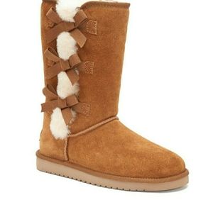 Ugg Koolaburra Tall Boots on size 10